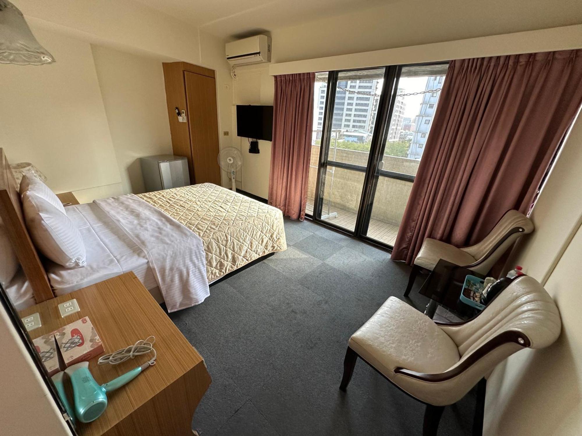 Chian Huei Business Hotel Taipei Exteriör bild