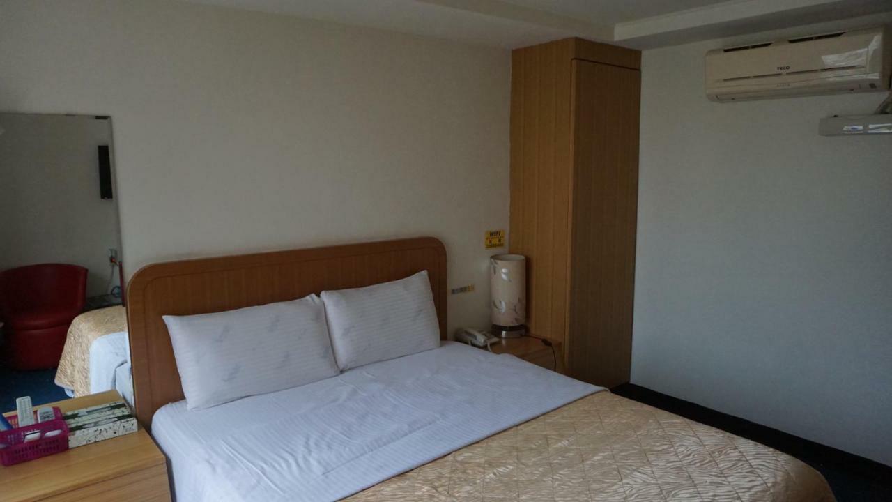 Chian Huei Business Hotel Taipei Exteriör bild